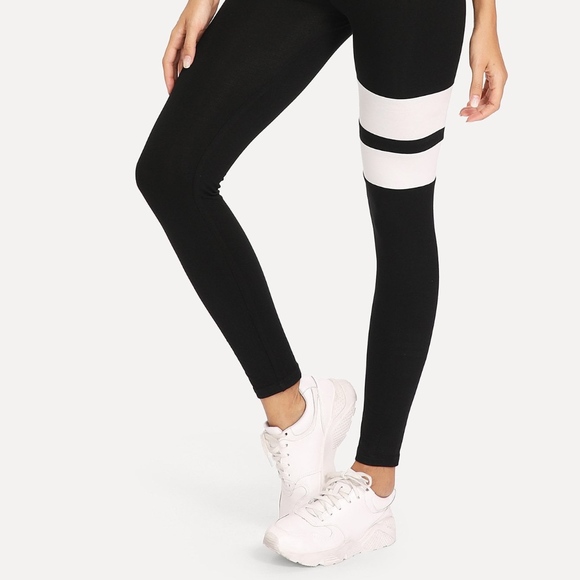 New! Love Print Black Work Out Leggings - Picture 4 of 7